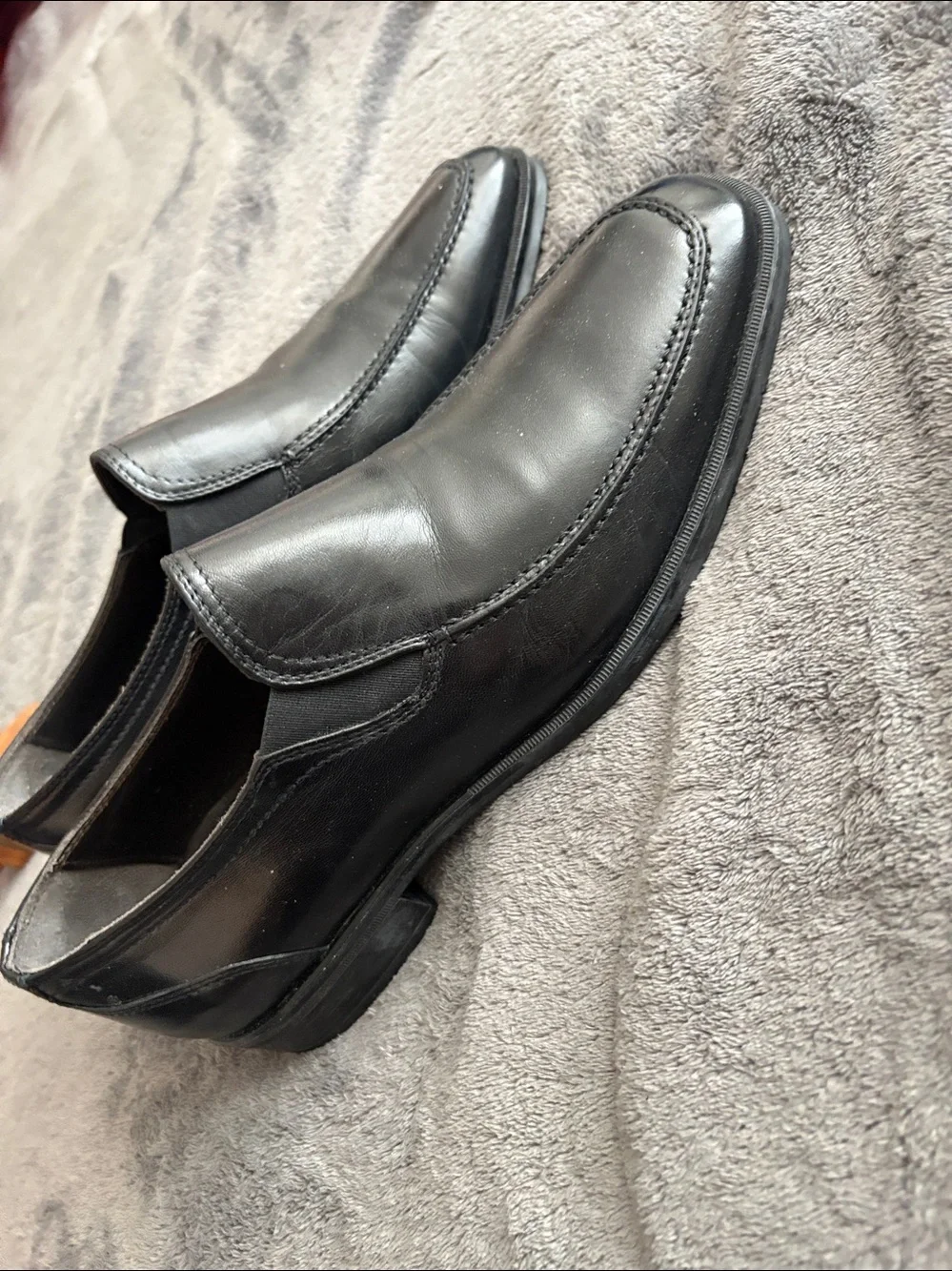 To Boot Black Leather Slip-On Loafers - Classic Moc Toe
